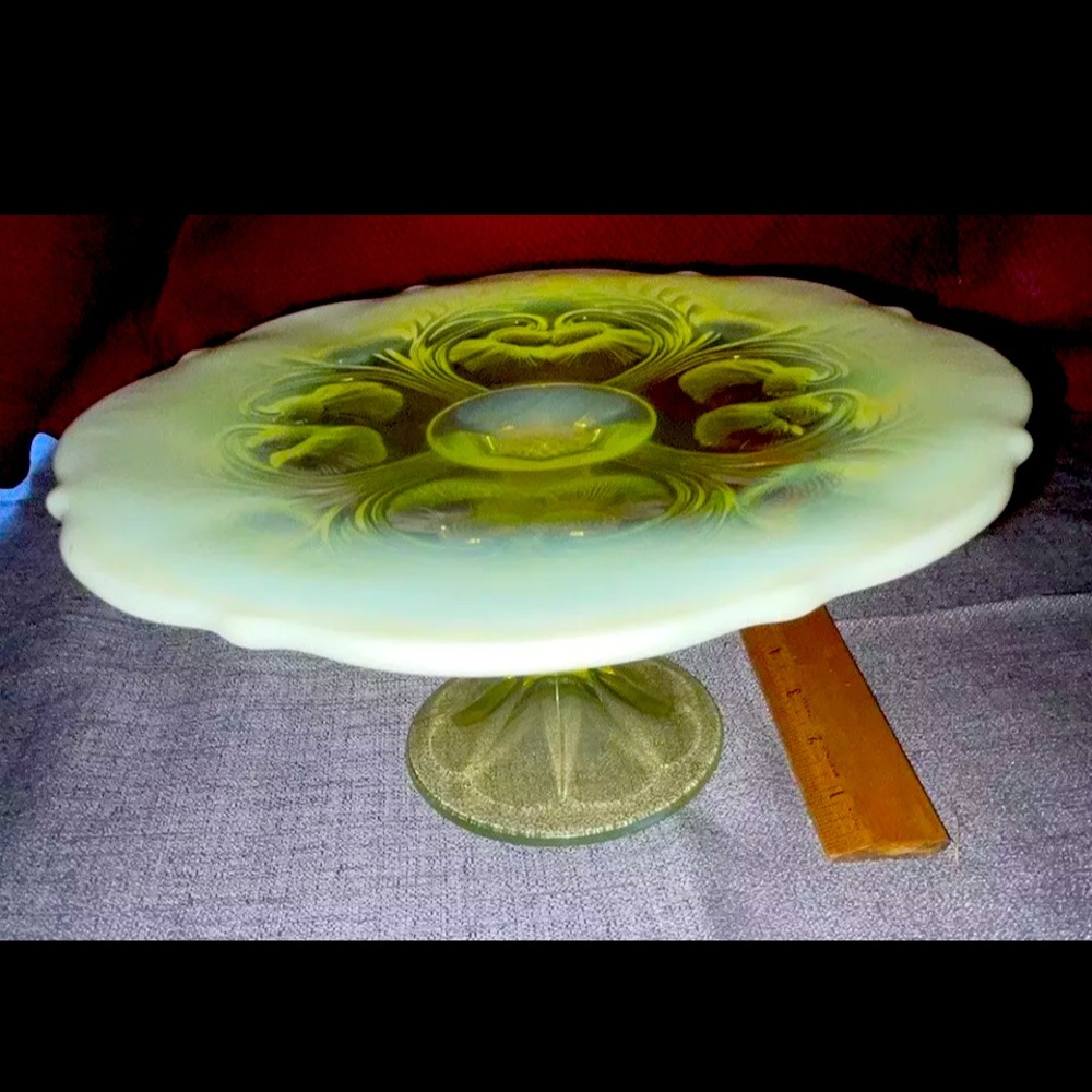 Moser uranium art glass cake stand plate